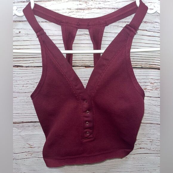 Free People Runs Henley Tank - Picture 2 of 10